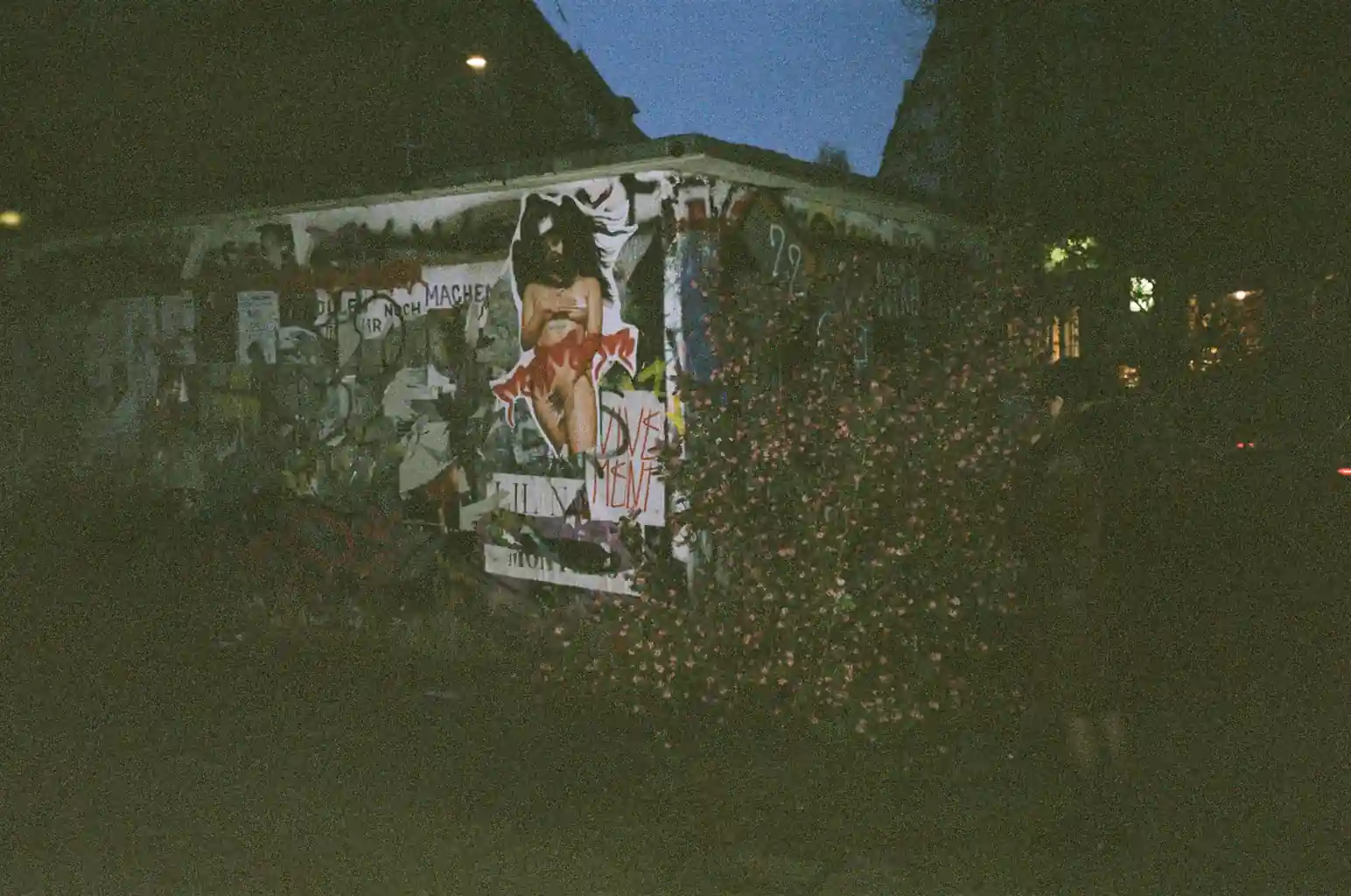 inscription 52612bdb6797353d17ce05b6118b2cfd8acd77075469cd35a559bfc63324728di0